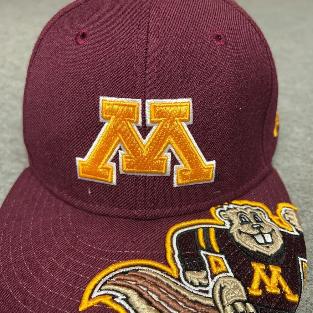 Minnesota Gophers Mens Hat 7 1/8 Fitted Maroon Gold Embroidered Cap Wool 59Fifty